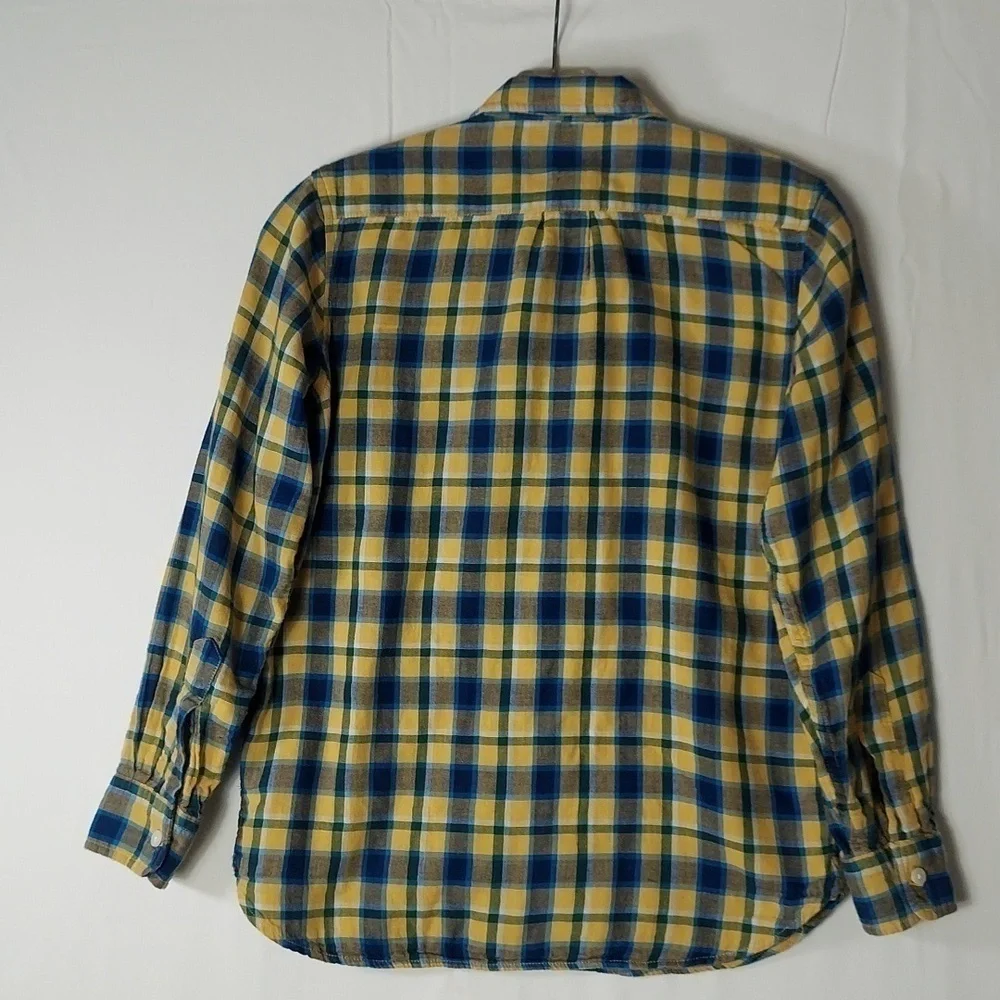 Gap Boy's XL button down roll tab Long Sleeve